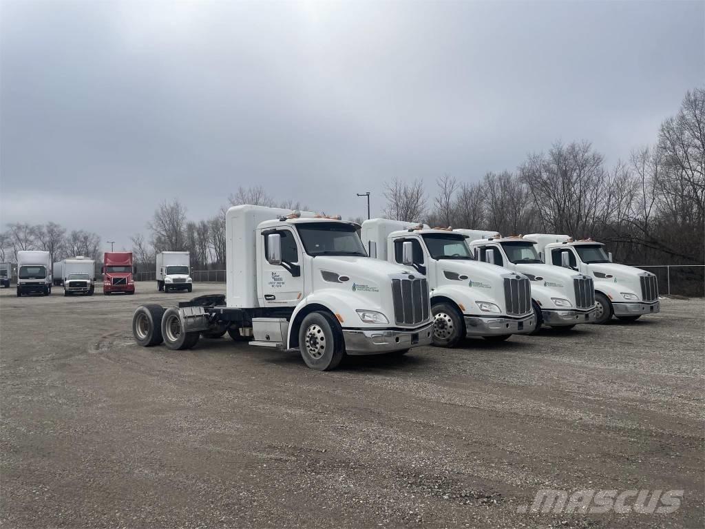 Peterbilt 579 Vilcēji