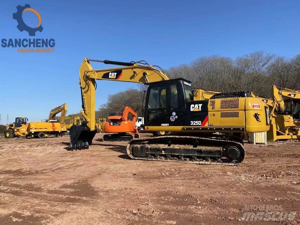 CAT 325 D Kāpurķēžu ekskavatori