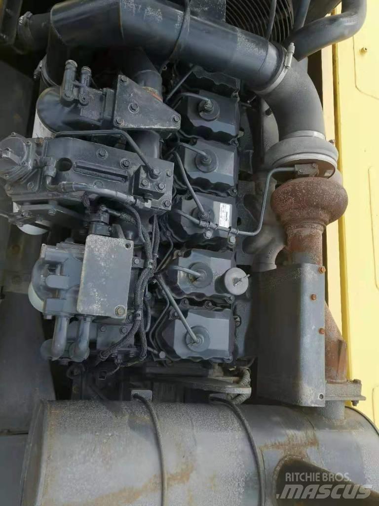 Komatsu PC 400-7 Kāpurķēžu ekskavatori