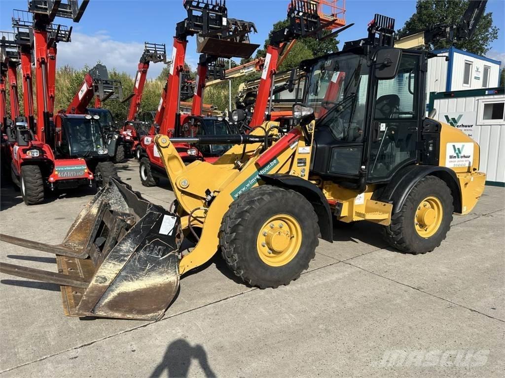 CAT 906 (9145) Multifunkcionālie iekrāvēji