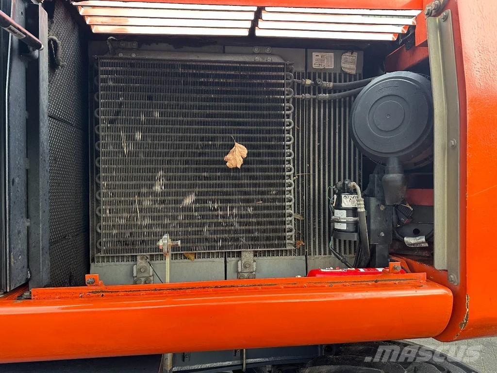 Atlas 150 W Ekskavatori uz riteņiem