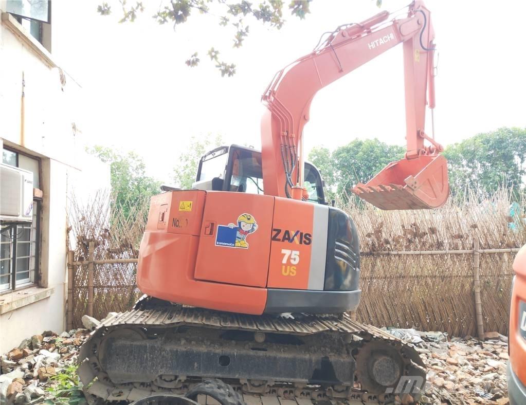 Hitachi ZX75US-3 Vidēja lieluma ekskavatori 7 t - 12 t