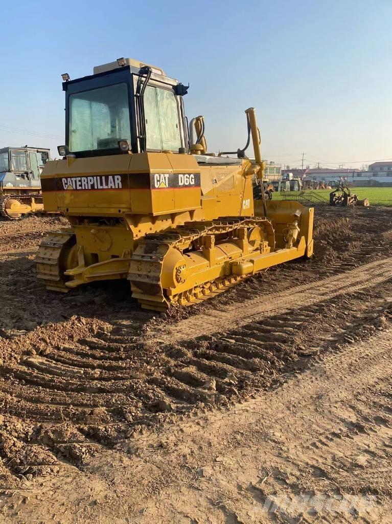 CAT D 6 G Kāpurķēžu buldozeri