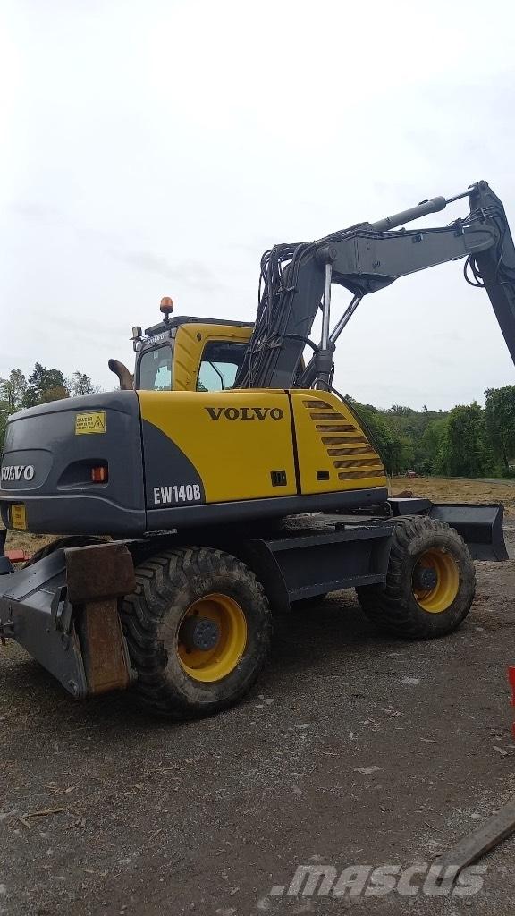 Volvo EW 140 B Ekskavatori uz riteņiem