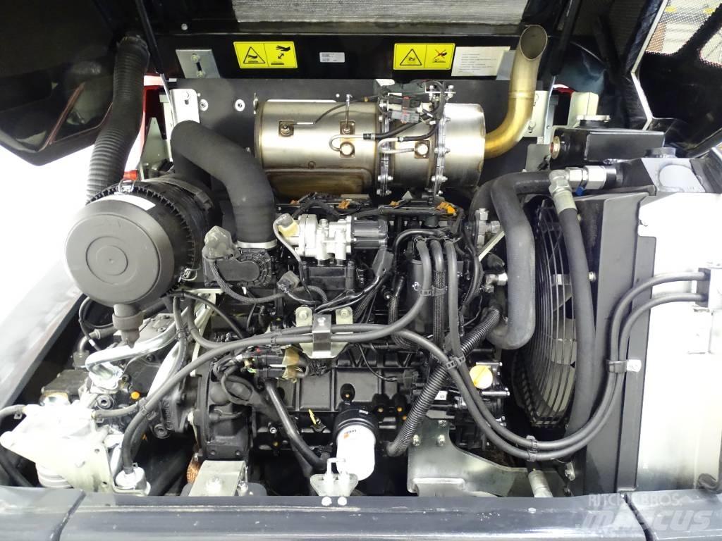 Yanmar V80-5 Iekrāvēji uz riteņiem