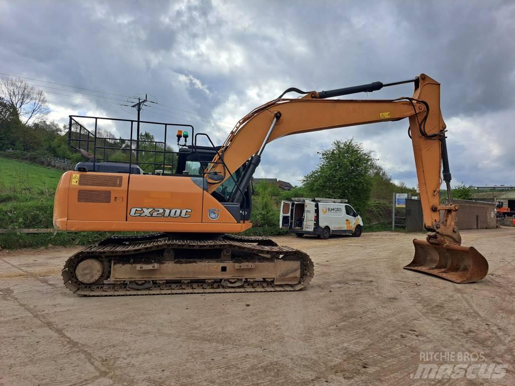 CASE CX 210 C Kāpurķēžu ekskavatori