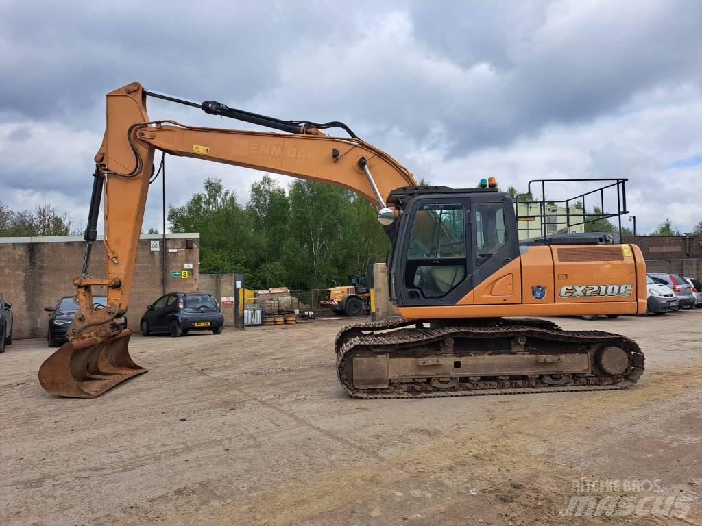 CASE CX 210 C Kāpurķēžu ekskavatori