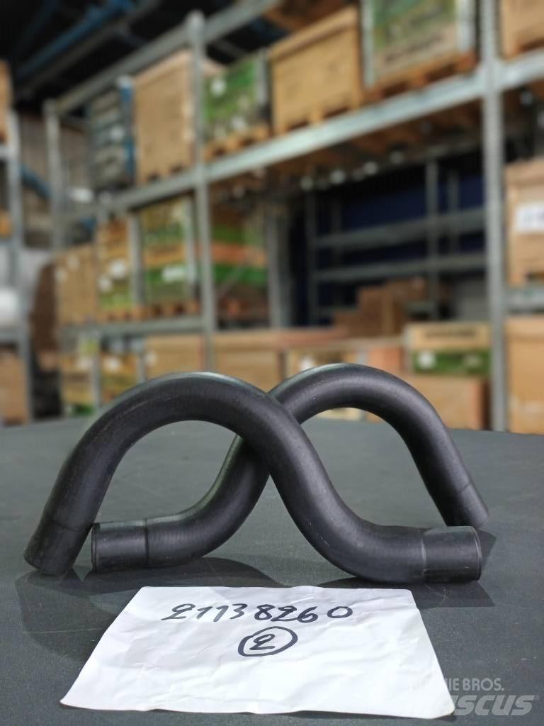 Volvo HOSE 21138260 Radiatori
