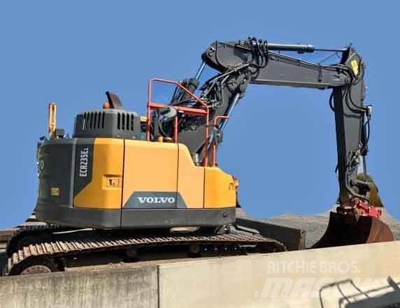 Volvo ECR 235 E Kāpurķēžu ekskavatori