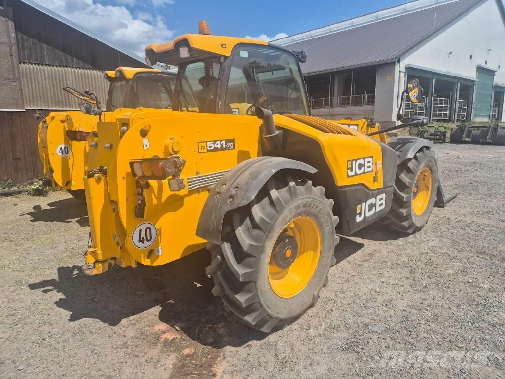 JCB 541-70 AGRI Pro Lauksaimniecības pacēlāji