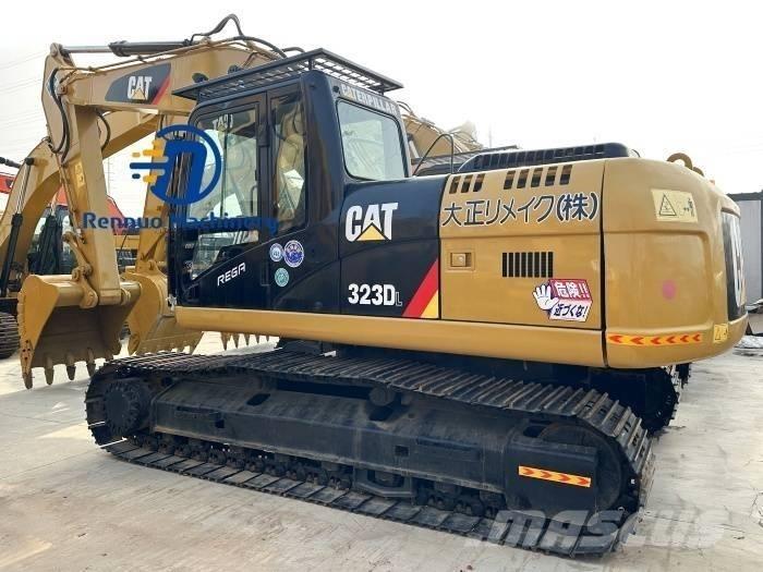 CAT 323D/323/323DL Kāpurķēžu ekskavatori