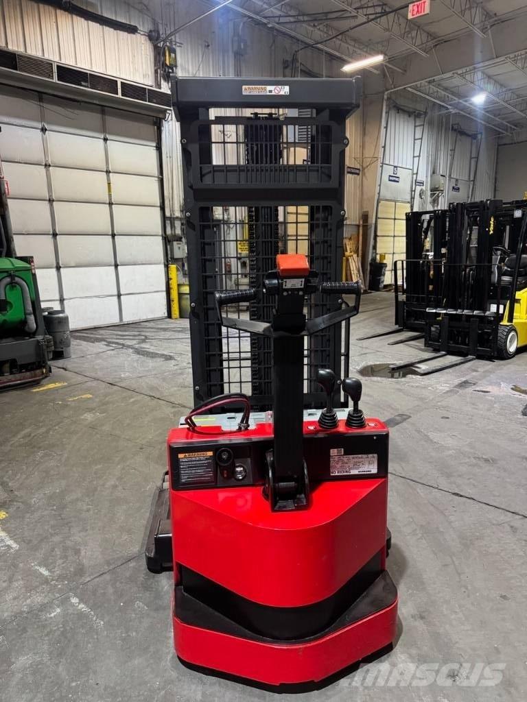 Raymond RSS40 Pašgājēji krautnētāji