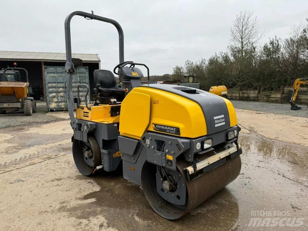 Dynapac CC 1200 Divvalču grunts veltņi