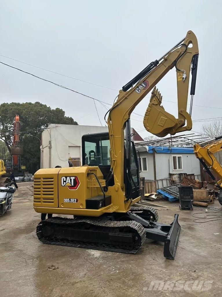 CAT 305.5 Mini ekskavatori < 7 t