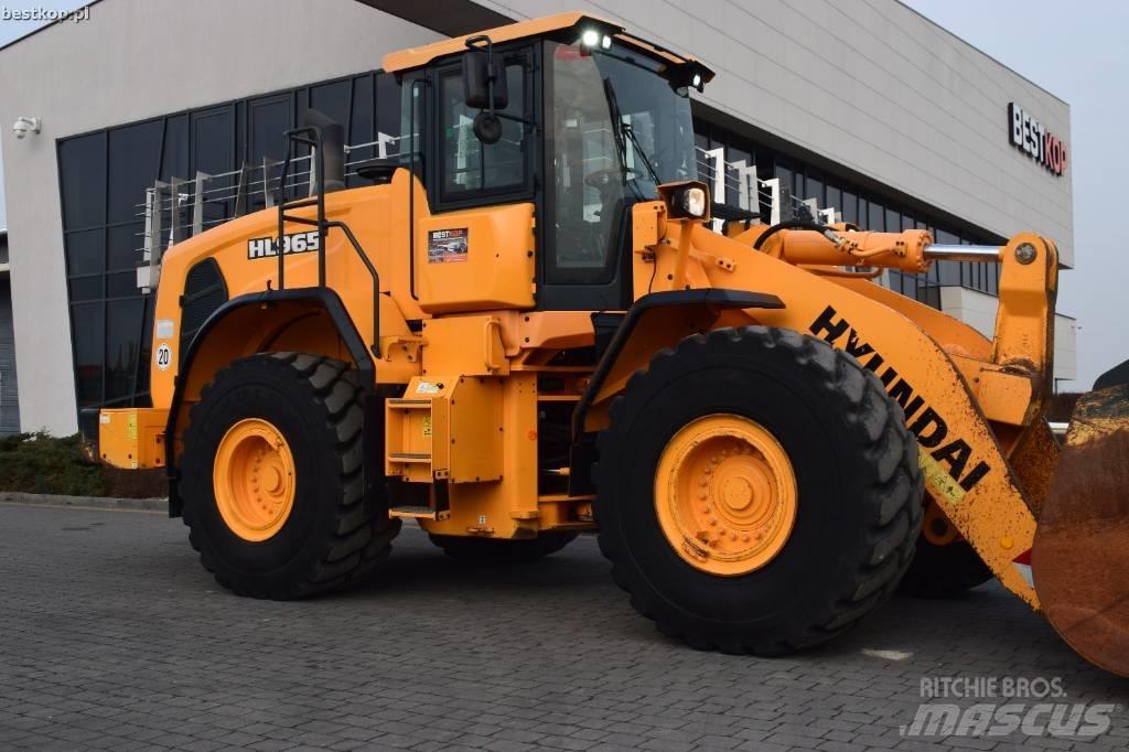 Hyundai HL 965 Iekrāvēji uz riteņiem