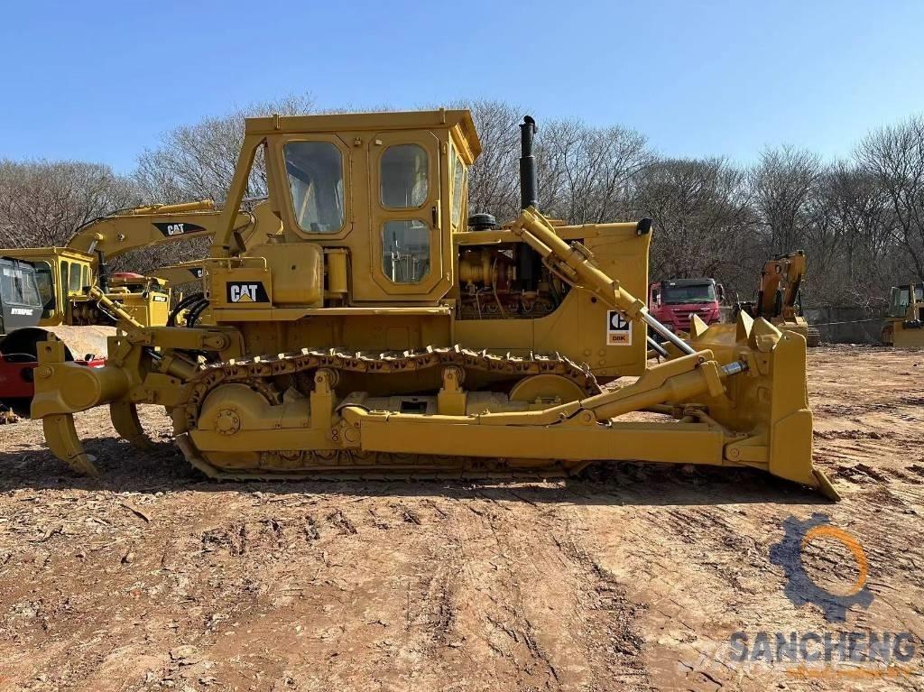 CAT D8K Kāpurķēžu buldozeri