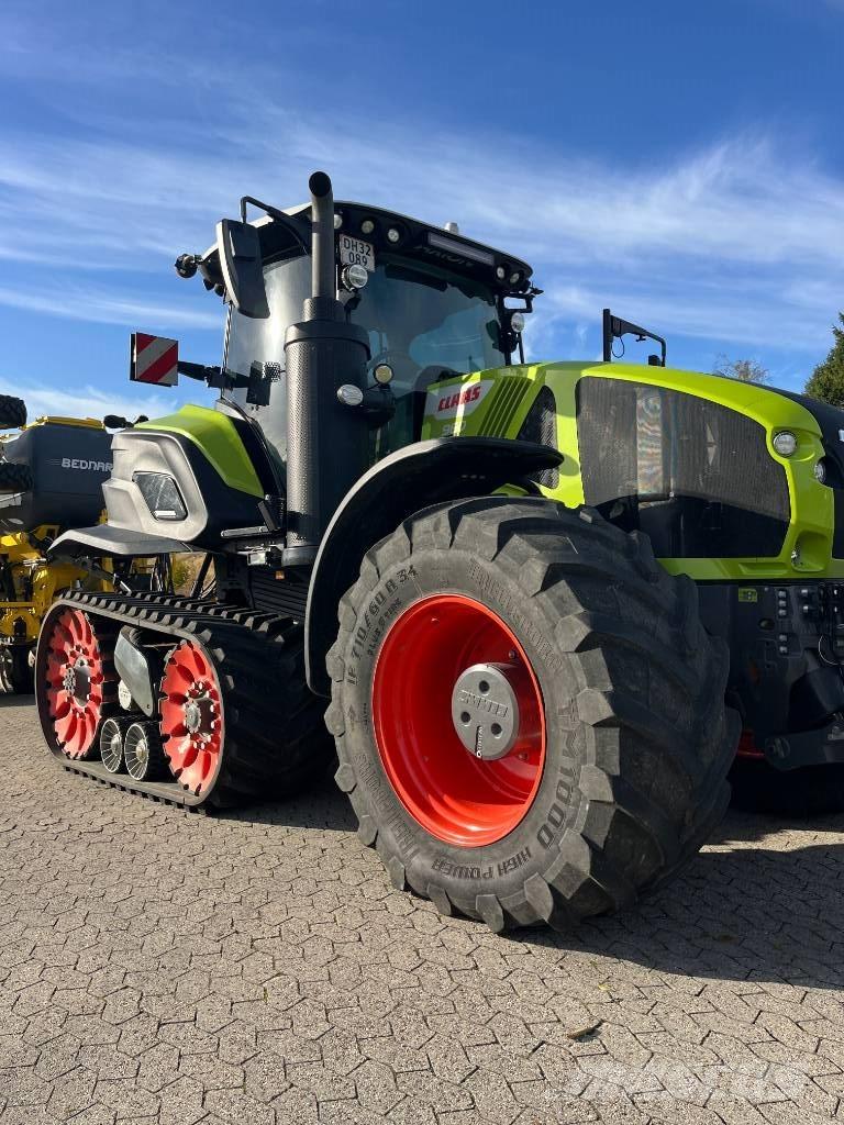 CLAAS AXION 960TT Traktori