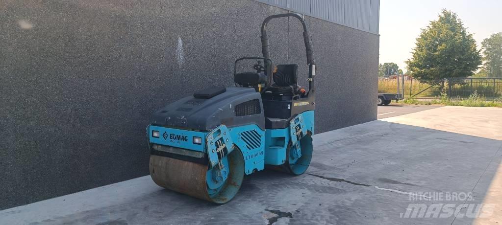 Bomag BW 100 AD-4 Divvalču grunts veltņi
