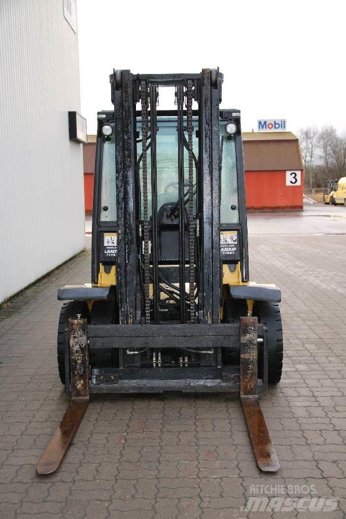 Yale GDP40VX6 Tehnika ar dīzeļa dzinēju