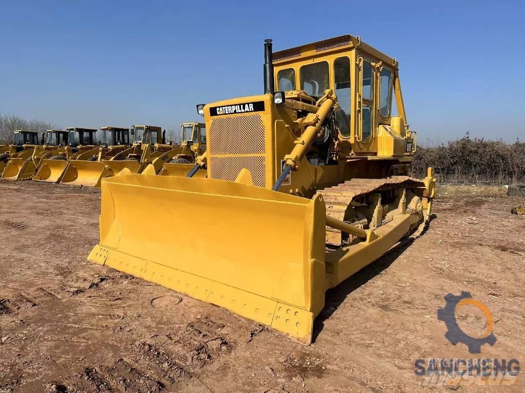 CAT D 8 K Kāpurķēžu buldozeri
