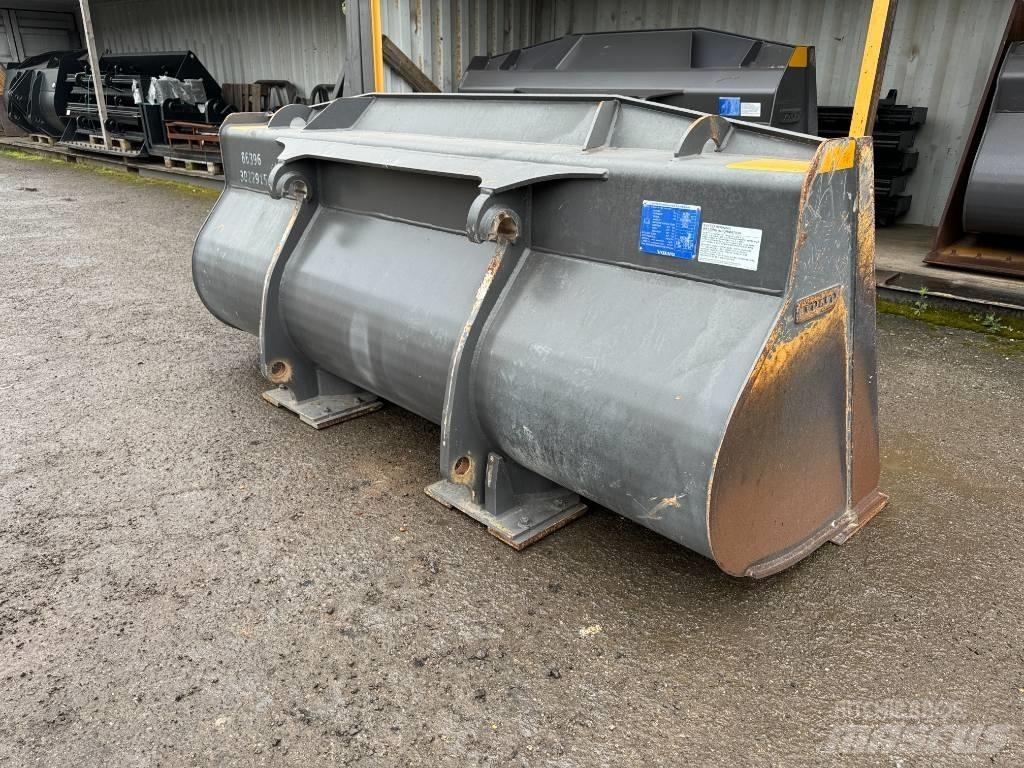 Volvo 1.6m Bucket Kausi