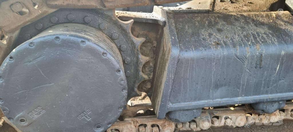 Kobelco SK 200 LC Kāpurķēžu ekskavatori