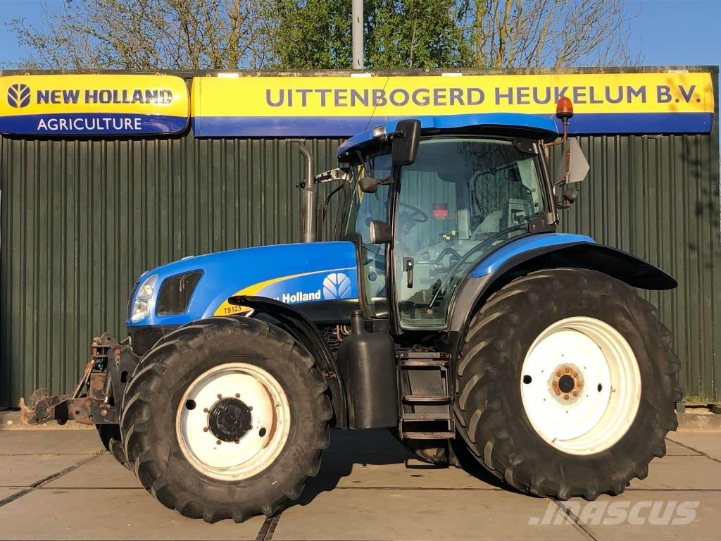 New Holland TS 125 A Traktori