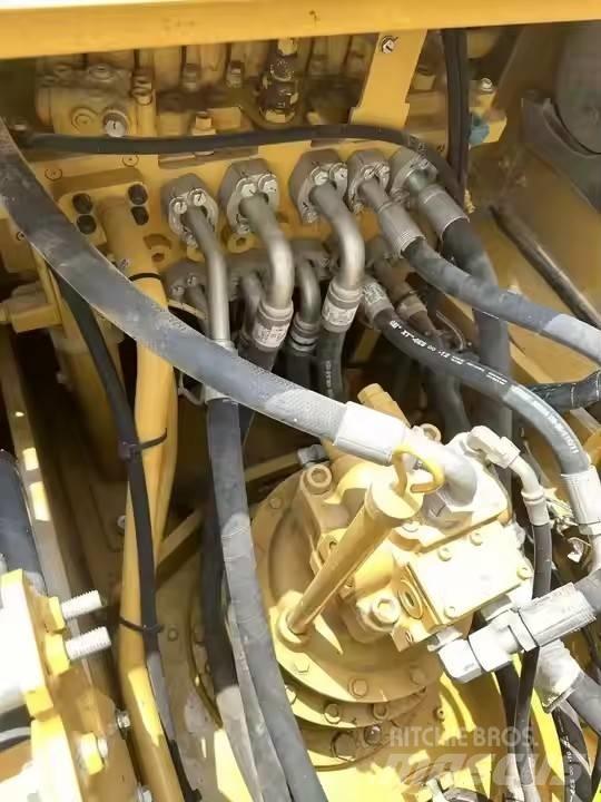 CAT 320 Kāpurķēžu ekskavatori