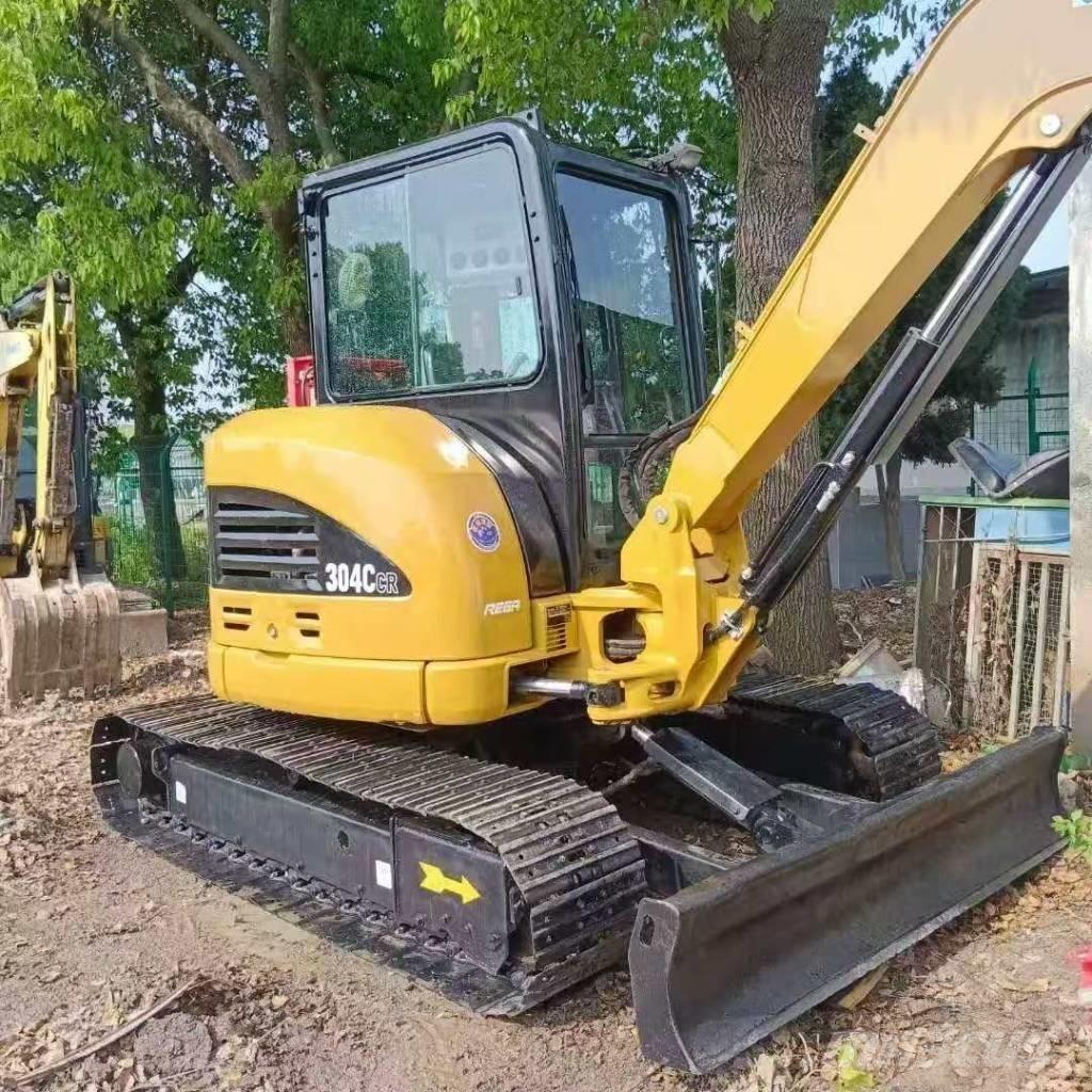 CAT 304 CR Mini ekskavatori < 7 t