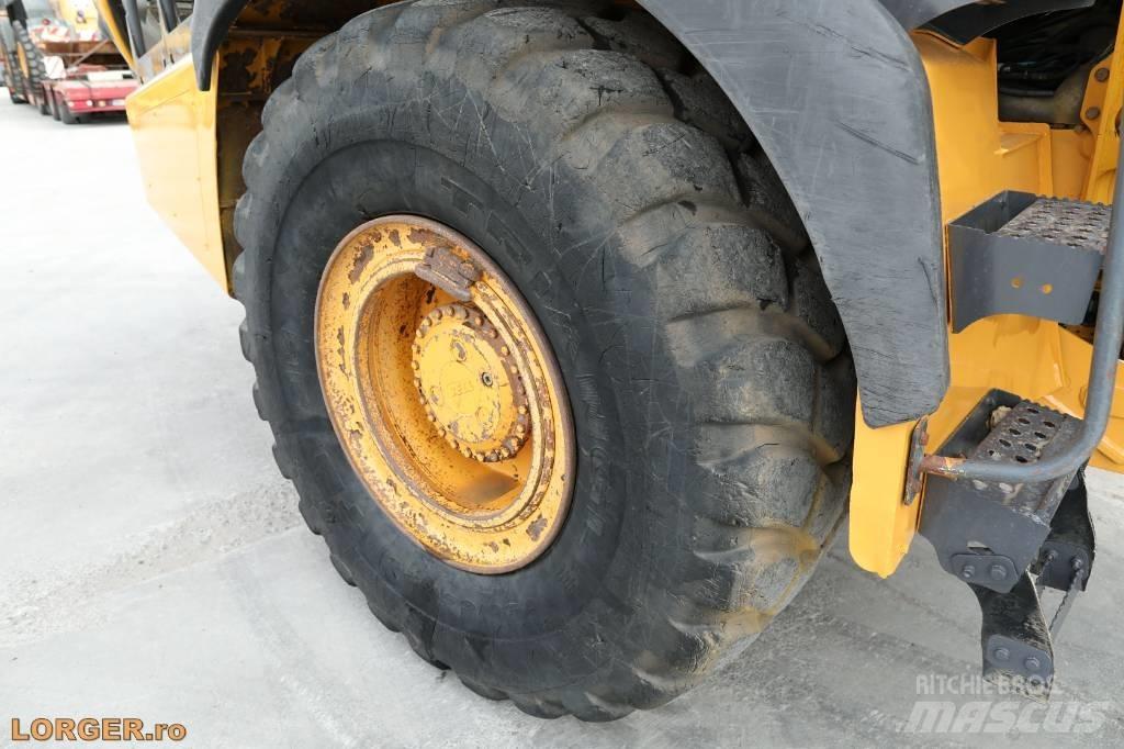 Bell B 30 E Artikulētie pašizgāzēji