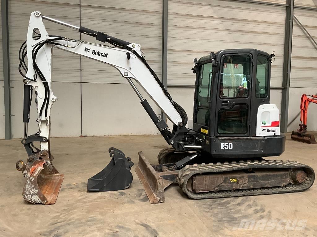Bobcat E 50 EM Mini ekskavatori < 7 t
