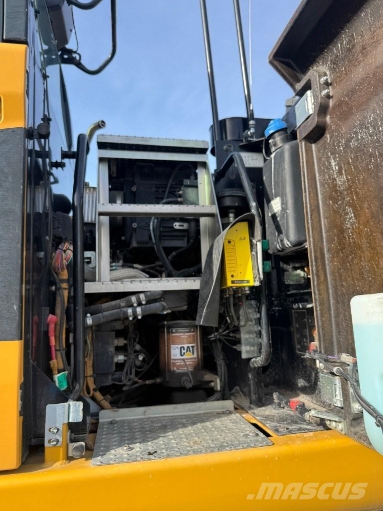 CAT 314 F Ekskavatori uz riteņiem