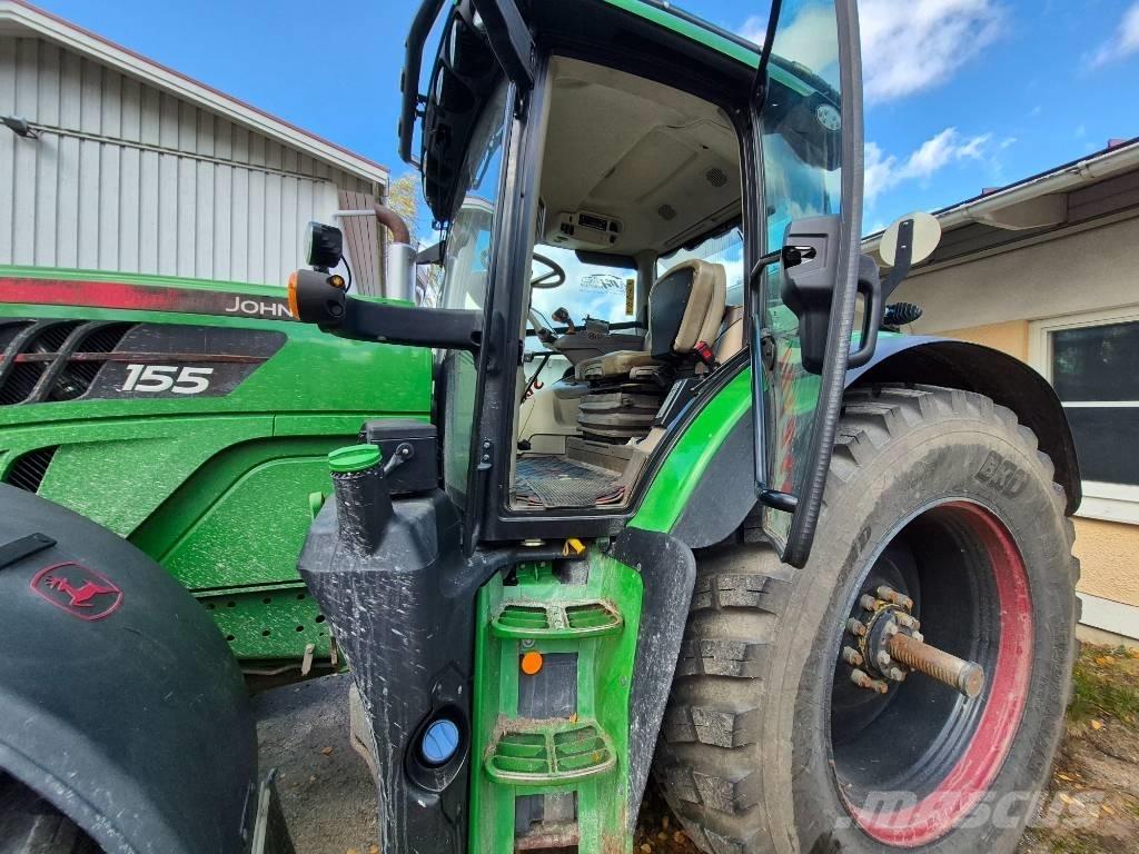 John Deere 6155 R Traktori