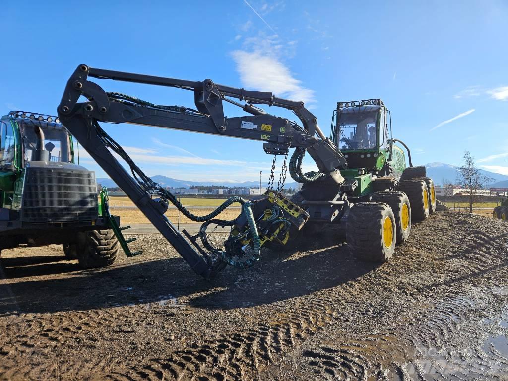 John Deere 1170 G Harvesteri