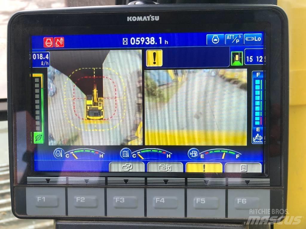 Komatsu PC490LC-11 Kāpurķēžu ekskavatori