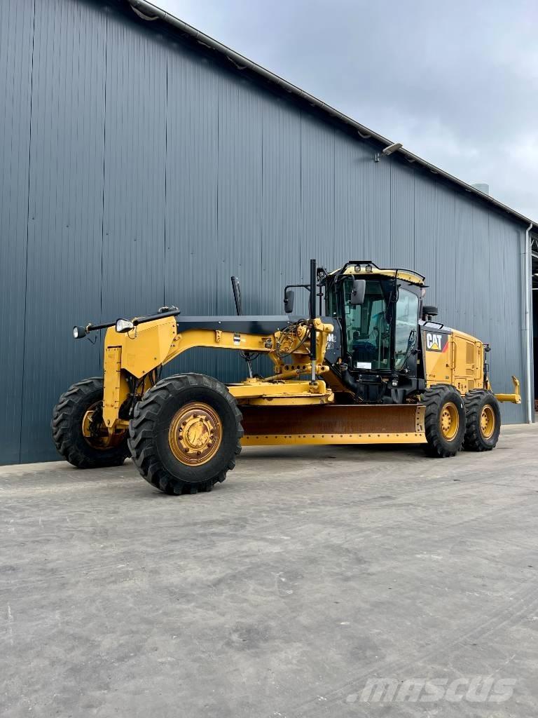 CAT 140M2 AWD Greideri