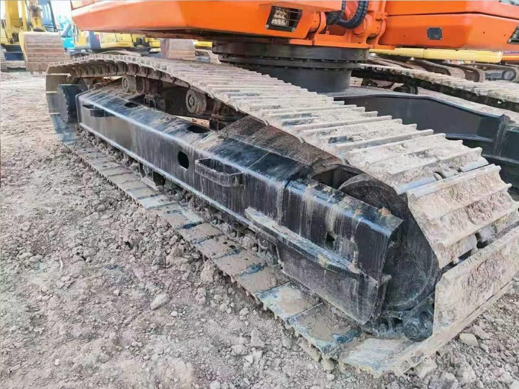 Doosan DH 225 LC-7 Kāpurķēžu ekskavatori