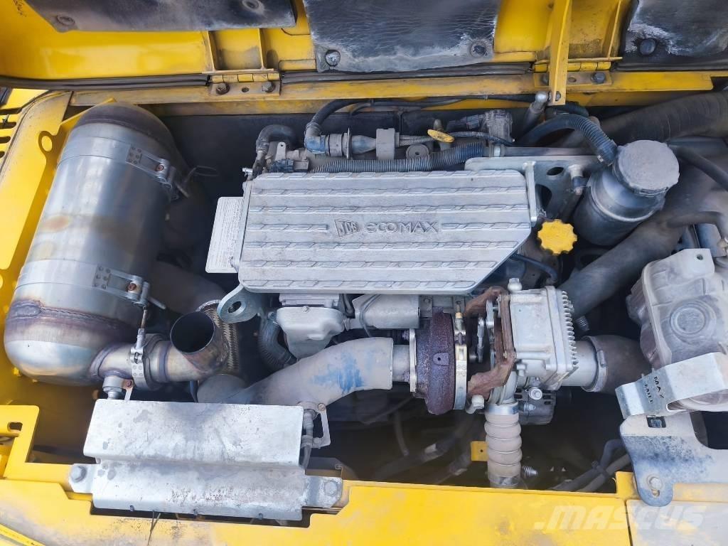 JCB JS 160 W Ekskavatori uz riteņiem