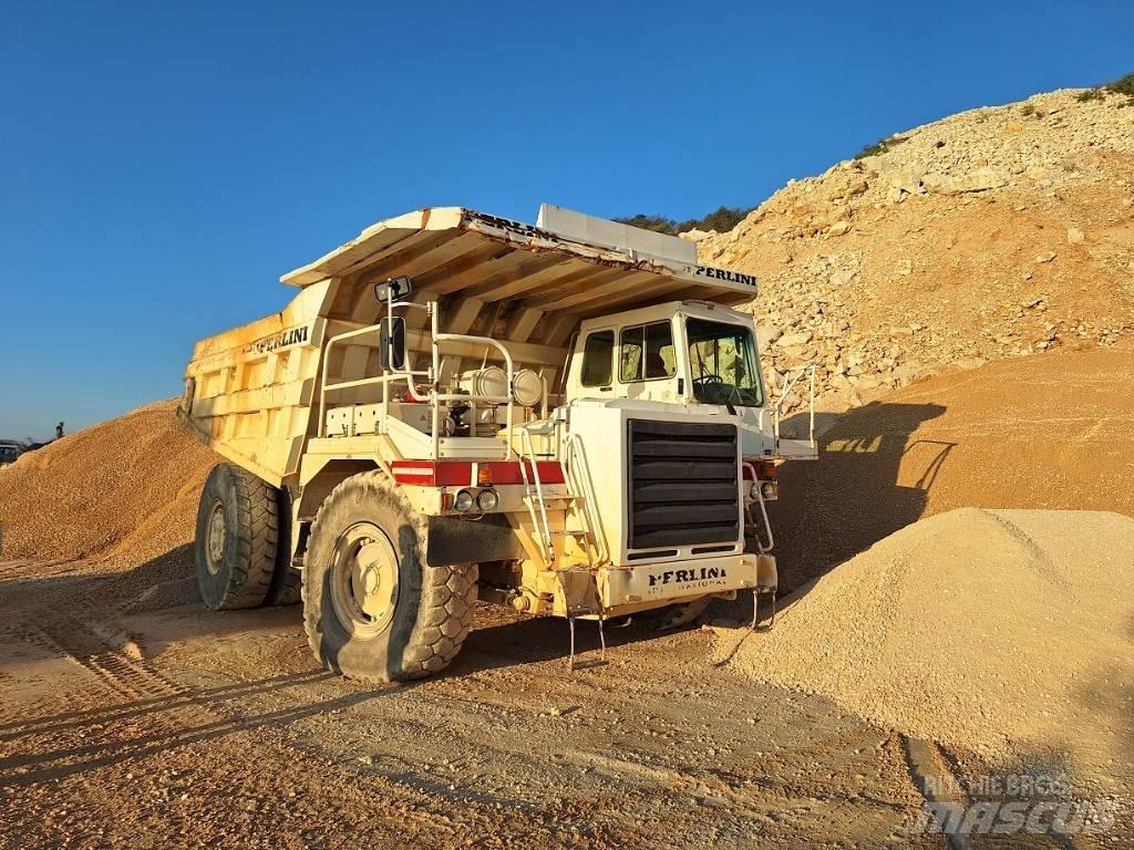 Perlini DP-605 Karjeras kravas automašīnas