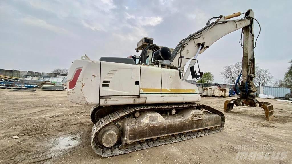 Liebherr R 924 Kāpurķēžu ekskavatori