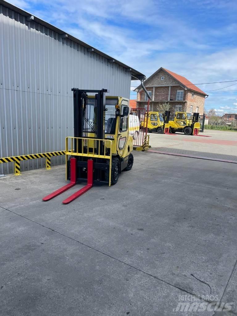 Hyster H3.5UT Tehnika ar dīzeļa dzinēju