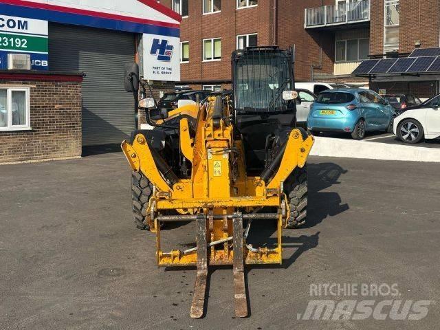 JCB 540-140 Teleskopiskie manipulatori