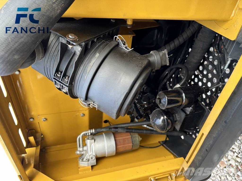 XCMG XE 85 DA Kāpurķēžu ekskavatori