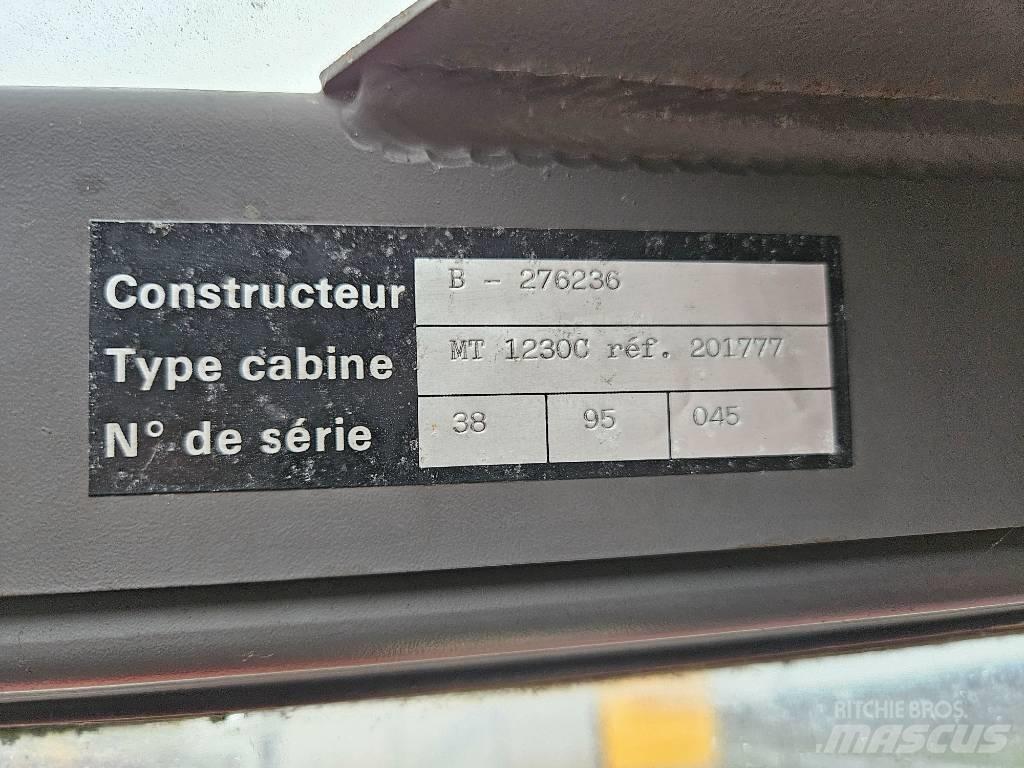 Manitou MT 1230 S CP Teleskopiskie manipulatori