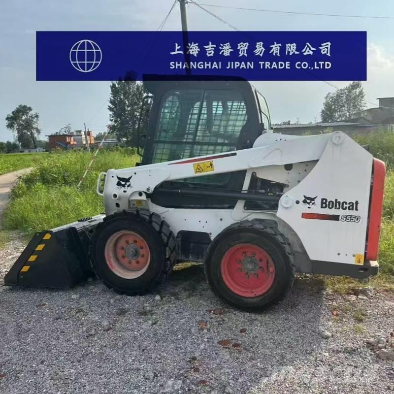 Bobcat S 550 Lietoti riteņu kompaktiekrāvēji