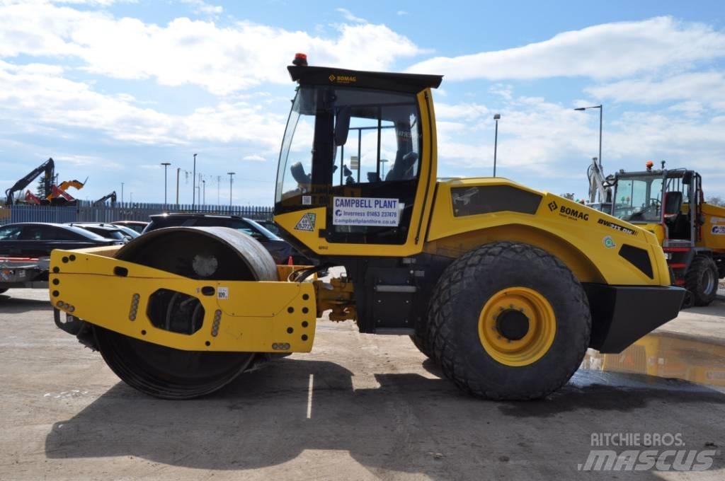 Bomag BW 213 D H-5 Vienvalča grunts veltņi
