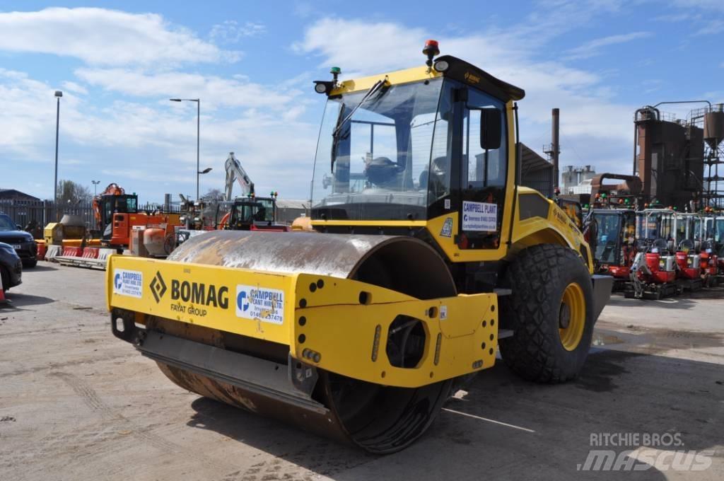 Bomag BW 213 D H-5 Vienvalča grunts veltņi