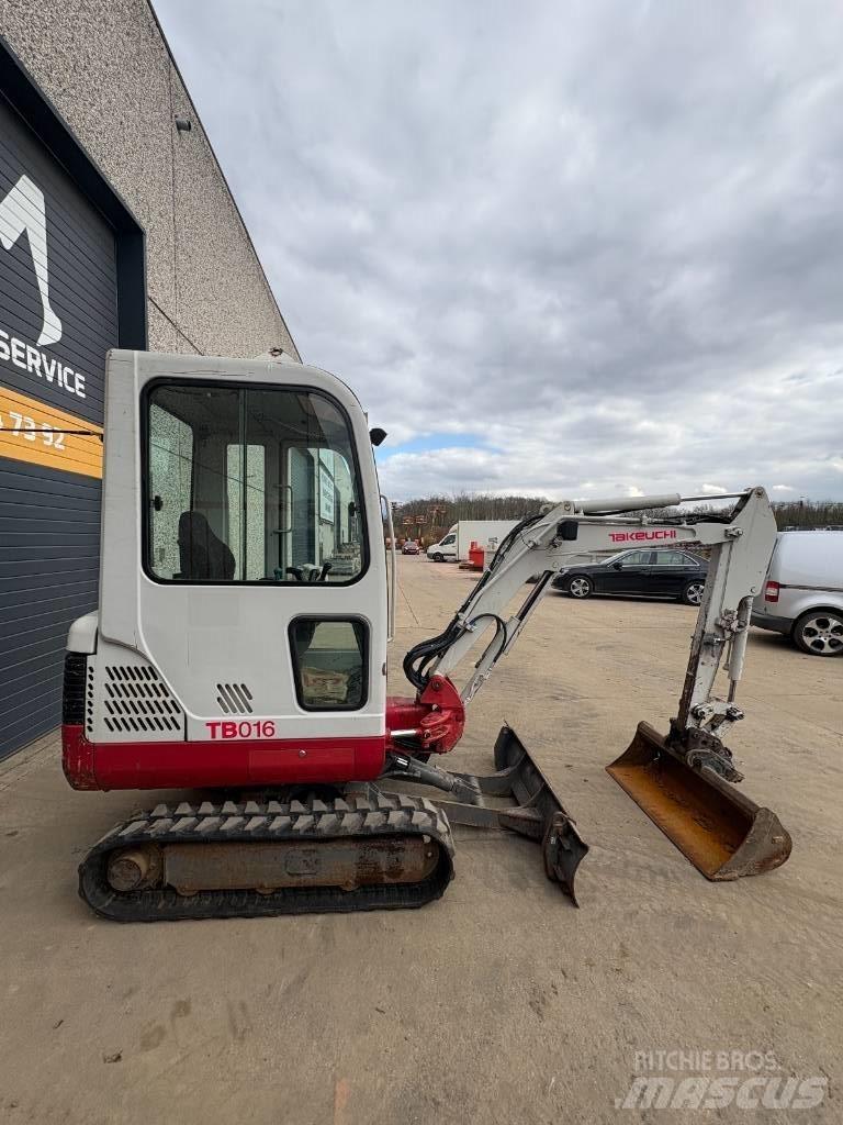 Takeuchi TB016 Mini ekskavatori < 7 t