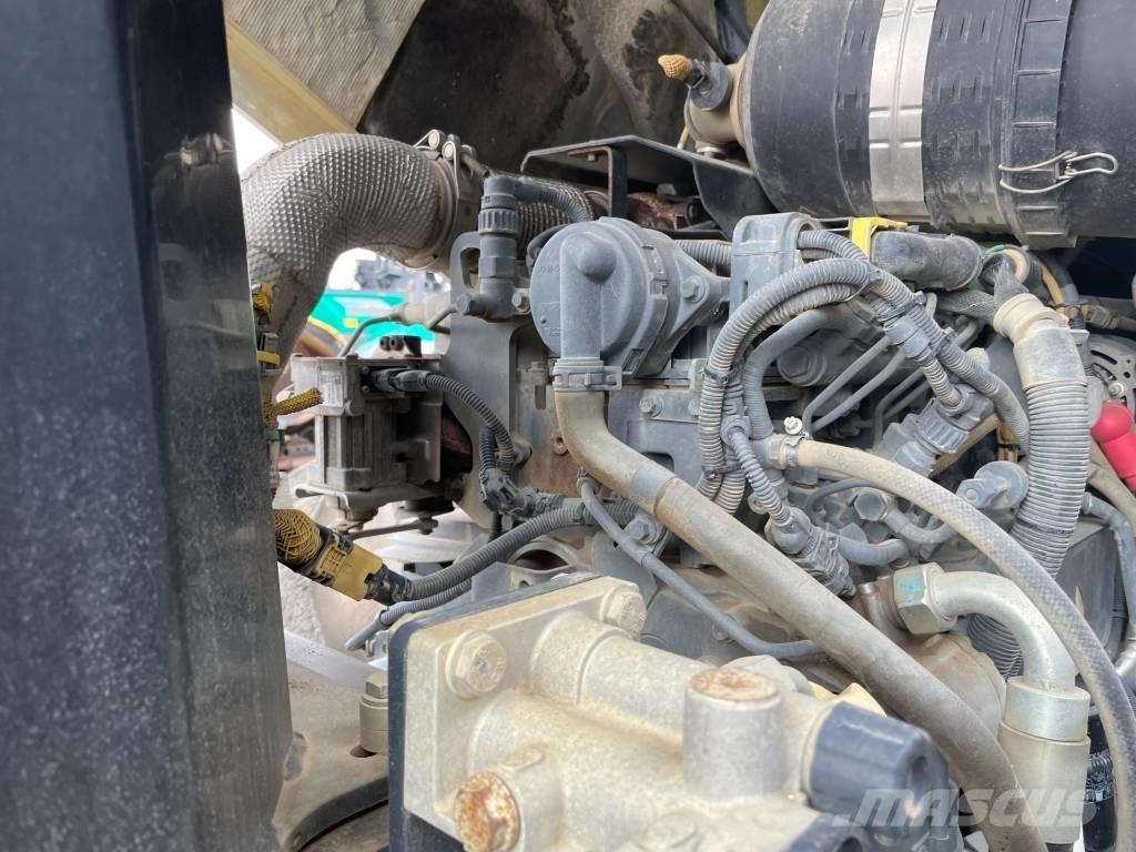 Bomag BW 216 DH-4 Vienvalča grunts veltņi