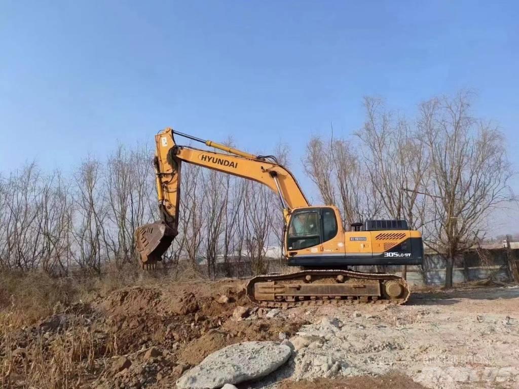Hyundai R305LC-9T Ekskavatori uz riteņiem